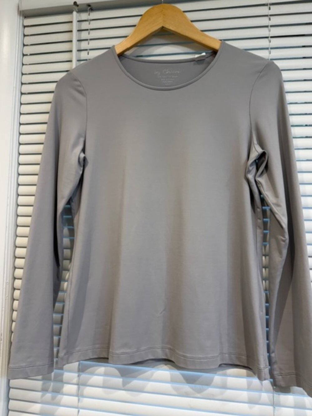 Chico’s Gray Long Sleeve Top